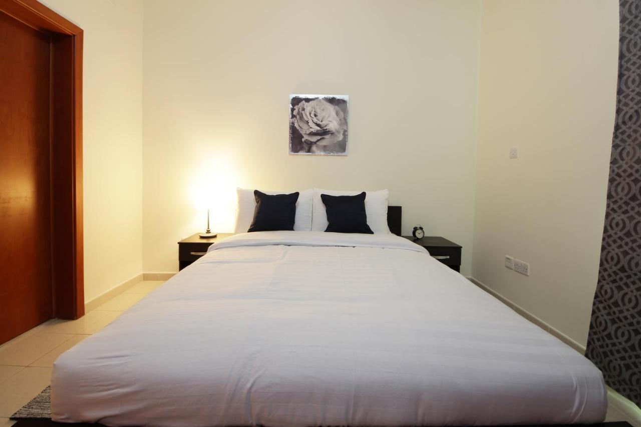 New Arabian Al Dhafra 2 The Greens 1 Br Dubai Bagian luar foto